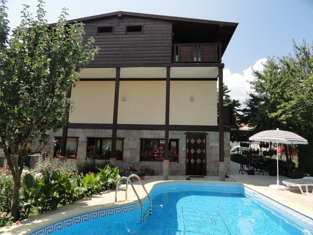 Villa Lirik Bansko Buitenkant foto
