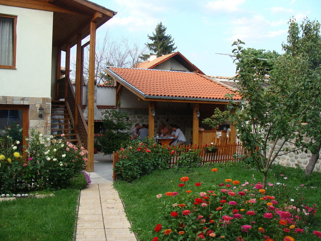 Villa Lirik Bansko Buitenkant foto